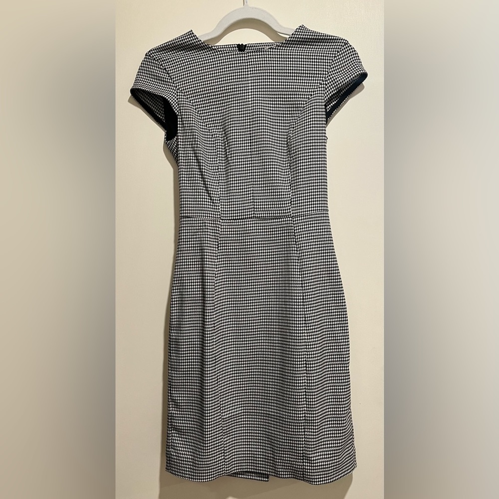 H&M houndstooth tailored dress
